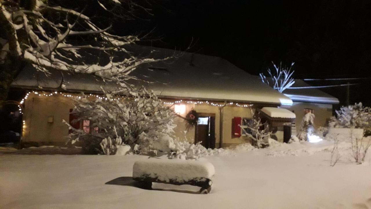 Gite De La Mesange Rochesson Buitenkant foto